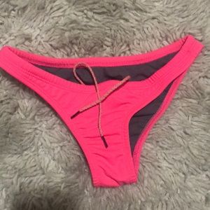 Jolyn Bottoms Size Small